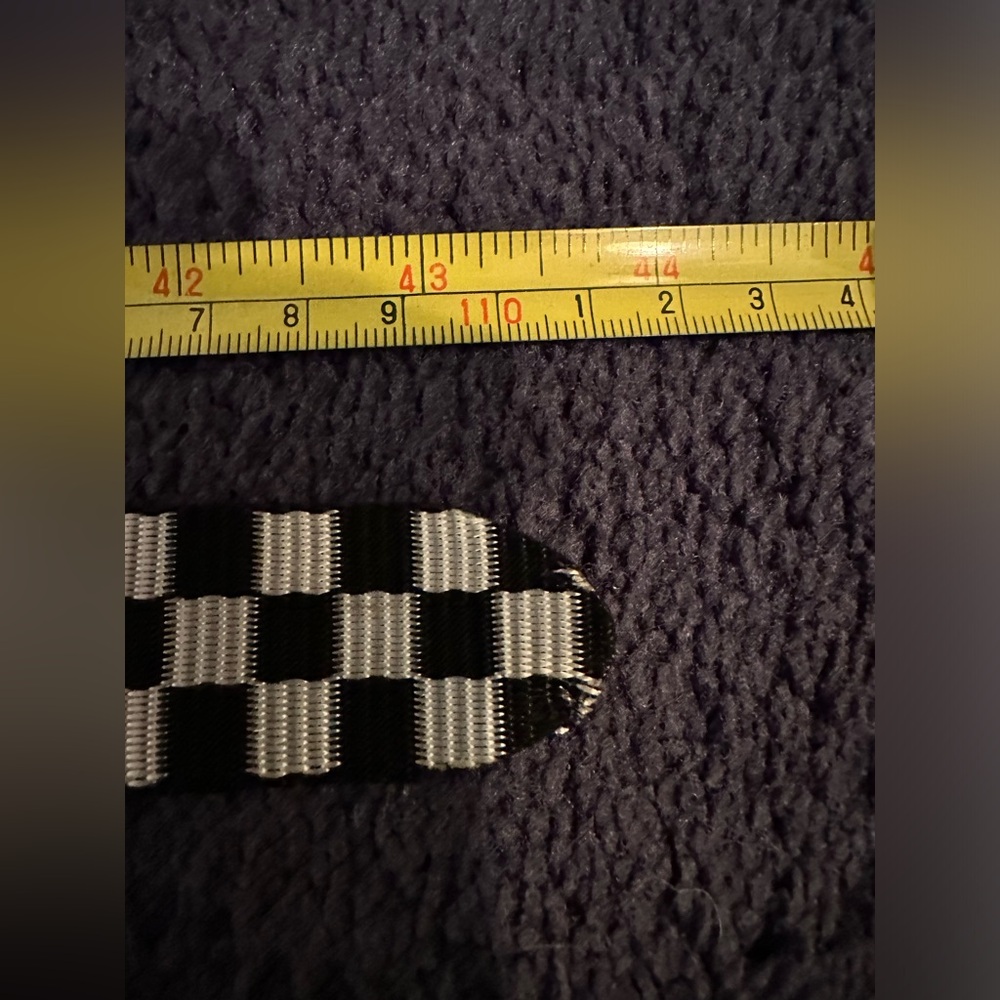 Universal Thread Adjustable Fanny Pack - image 8